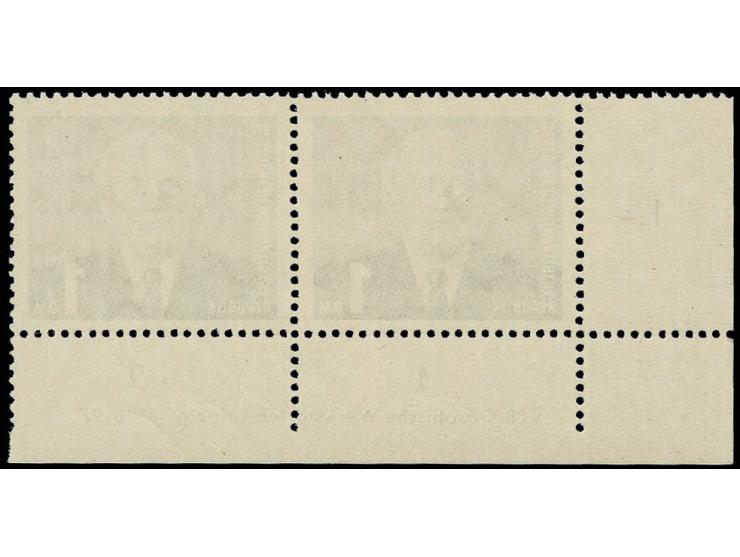 Pieck 1 M. schwarzgraugrün im waagerechten Paar aus der linken unteren Bogenecke mit Druckvermerk, postfrisch, Bleistiftverme