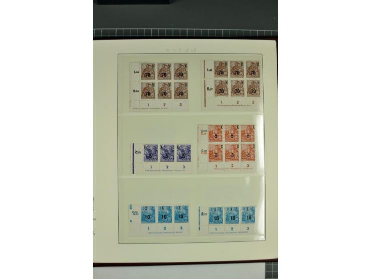 1949/90, in den Hauptnummern nahezu komplette postfrische Sammlung der Druckvermerke und Druckereizeichen, meist in Vierer- o