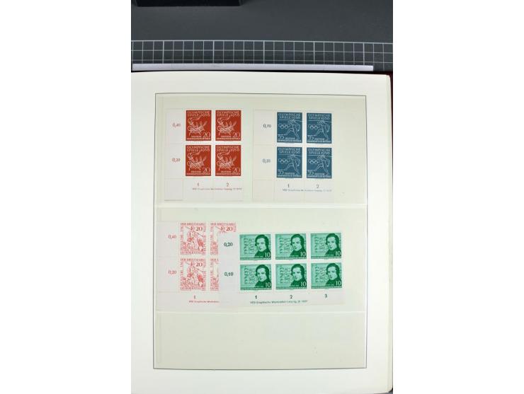 1949/90, in den Hauptnummern nahezu komplette postfrische Sammlung der Druckvermerke und Druckereizeichen, meist in Vierer- o