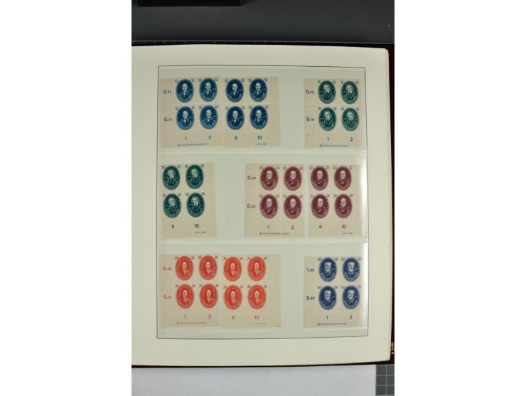 1949/90, in den Hauptnummern nahezu komplette postfrische Sammlung der Druckvermerke und Druckereizeichen, meist in Vierer- o