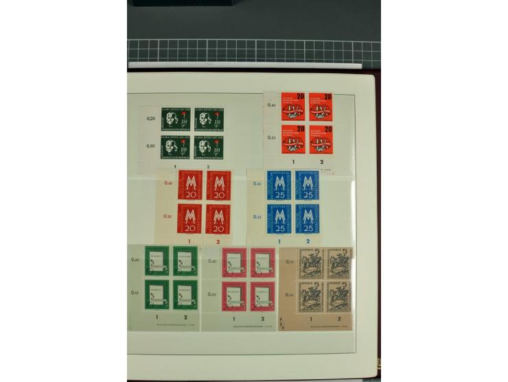 1949/90, in den Hauptnummern nahezu komplette postfrische Sammlung der Druckvermerke und Druckereizeichen, meist in Vierer- o