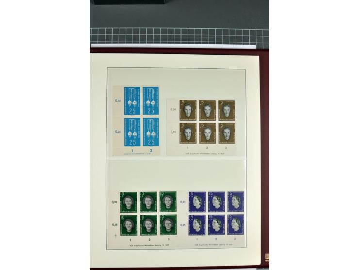 1949/90, in den Hauptnummern nahezu komplette postfrische Sammlung der Druckvermerke und Druckereizeichen, meist in Vierer- o