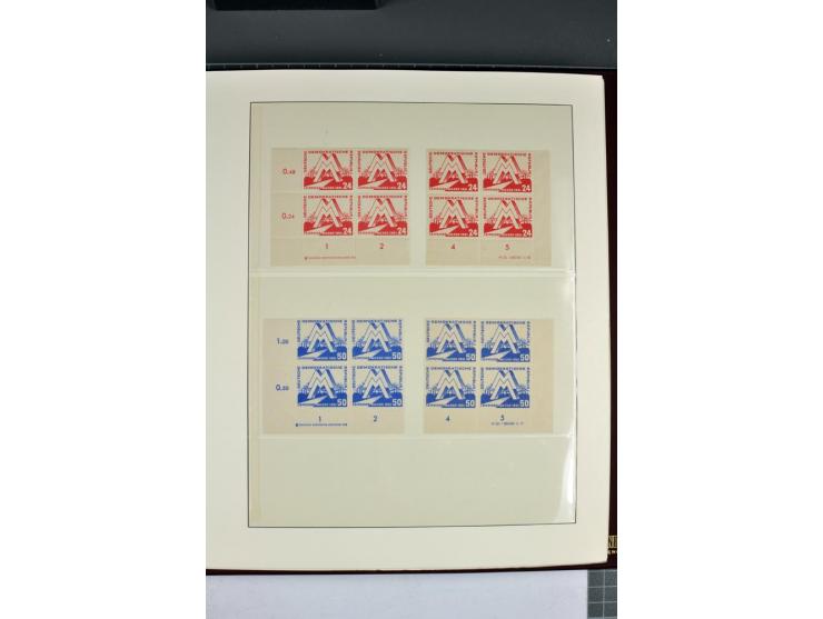 1949/90, in den Hauptnummern nahezu komplette postfrische Sammlung der Druckvermerke und Druckereizeichen, meist in Vierer- o