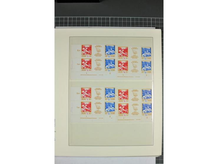 1949/90, in den Hauptnummern nahezu komplette postfrische Sammlung der Druckvermerke und Druckereizeichen, meist in Vierer- o