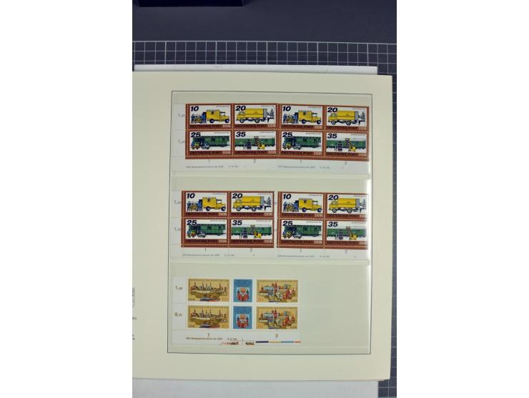 1949/90, in den Hauptnummern nahezu komplette postfrische Sammlung der Druckvermerke und Druckereizeichen, meist in Vierer- o