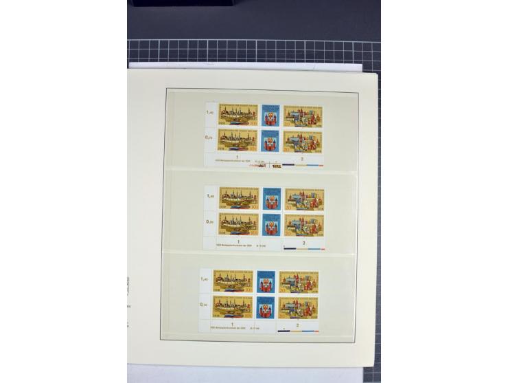 1949/90, in den Hauptnummern nahezu komplette postfrische Sammlung der Druckvermerke und Druckereizeichen, meist in Vierer- o