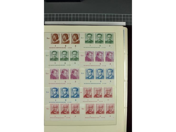 1949/90, in den Hauptnummern nahezu komplette postfrische Sammlung der Druckvermerke und Druckereizeichen, meist in Vierer- o