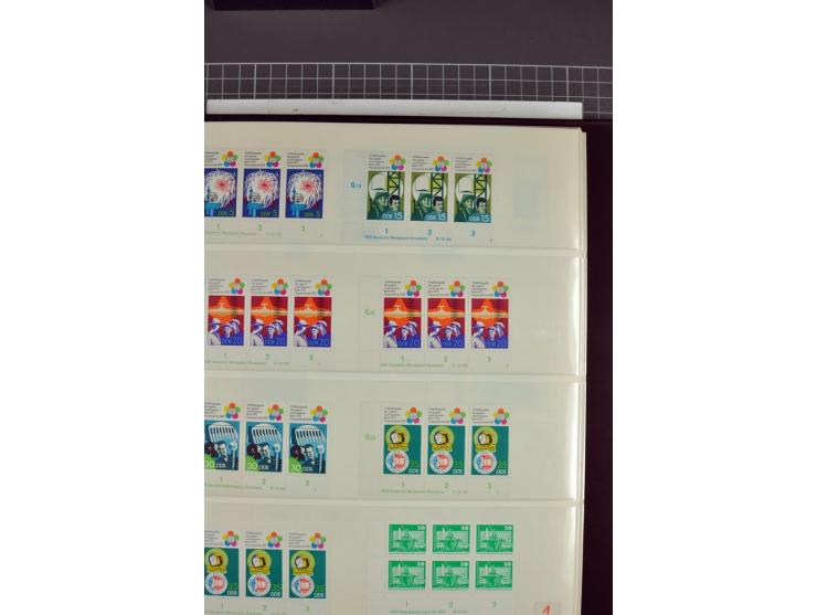 1949/90, in den Hauptnummern nahezu komplette postfrische Sammlung der Druckvermerke und Druckereizeichen, meist in Vierer- o