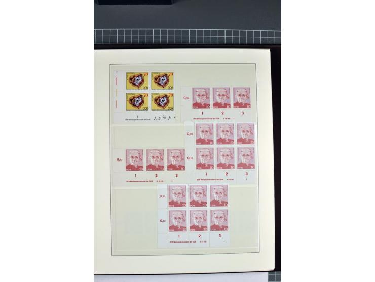 1949/90, in den Hauptnummern nahezu komplette postfrische Sammlung der Druckvermerke und Druckereizeichen, meist in Vierer- o