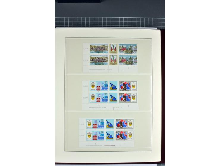 1949/90, in den Hauptnummern nahezu komplette postfrische Sammlung der Druckvermerke und Druckereizeichen, meist in Vierer- o