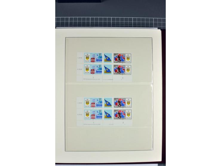1949/90, in den Hauptnummern nahezu komplette postfrische Sammlung der Druckvermerke und Druckereizeichen, meist in Vierer- o