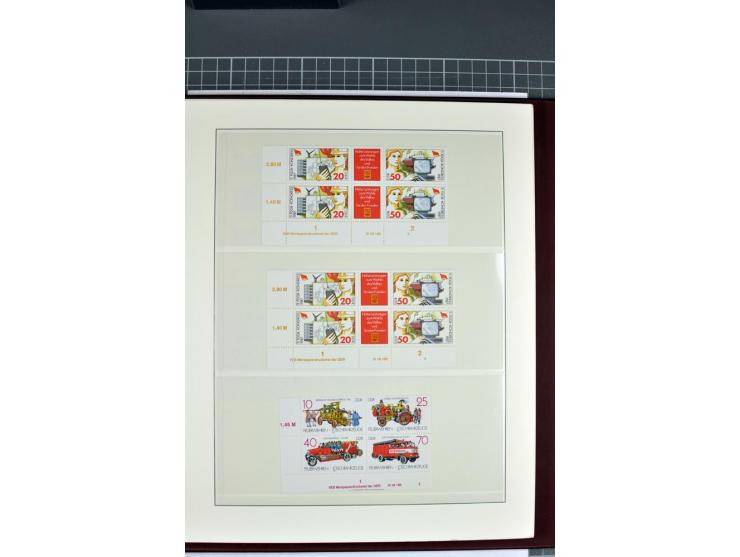 1949/90, in den Hauptnummern nahezu komplette postfrische Sammlung der Druckvermerke und Druckereizeichen, meist in Vierer- o