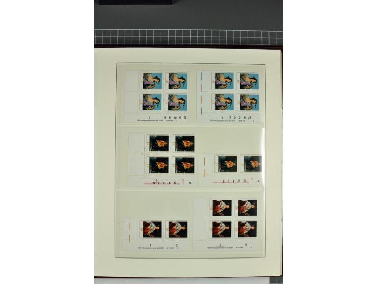 1949/90, in den Hauptnummern nahezu komplette postfrische Sammlung der Druckvermerke und Druckereizeichen, meist in Vierer- o