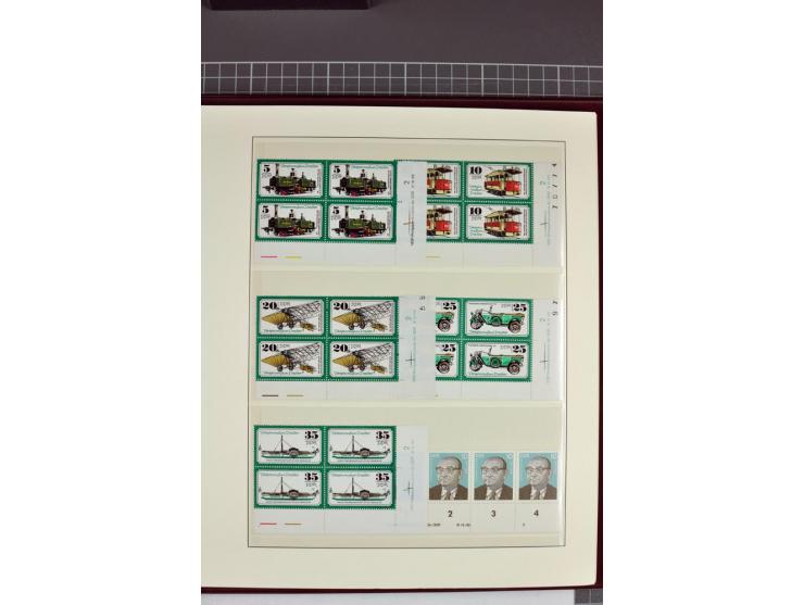 1949/90, in den Hauptnummern nahezu komplette postfrische Sammlung der Druckvermerke und Druckereizeichen, meist in Vierer- o