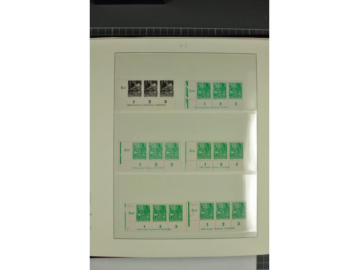 1949/90, in den Hauptnummern nahezu komplette postfrische Sammlung der Druckvermerke und Druckereizeichen, meist in Vierer- o