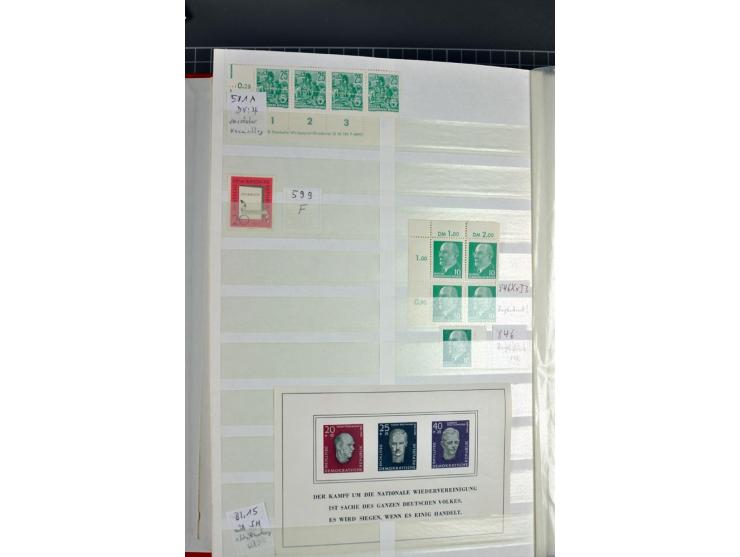 1949/90, postfrische, ungebrauchte und gestempelte Sammlung mit Abarten und Besonderheiten, dabei Mi.-Nr.243 Uo PF I gestempe