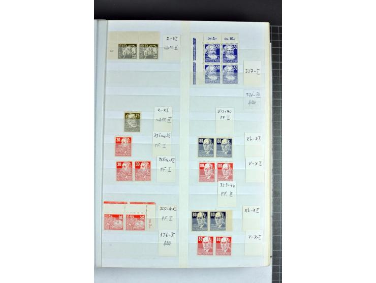 1949/90, postfrische Sammlung mit einigen hundert Plattenfehler, teils in Einheiten mit Normalmarken, dabei Mi.-Nr. 242 I, II