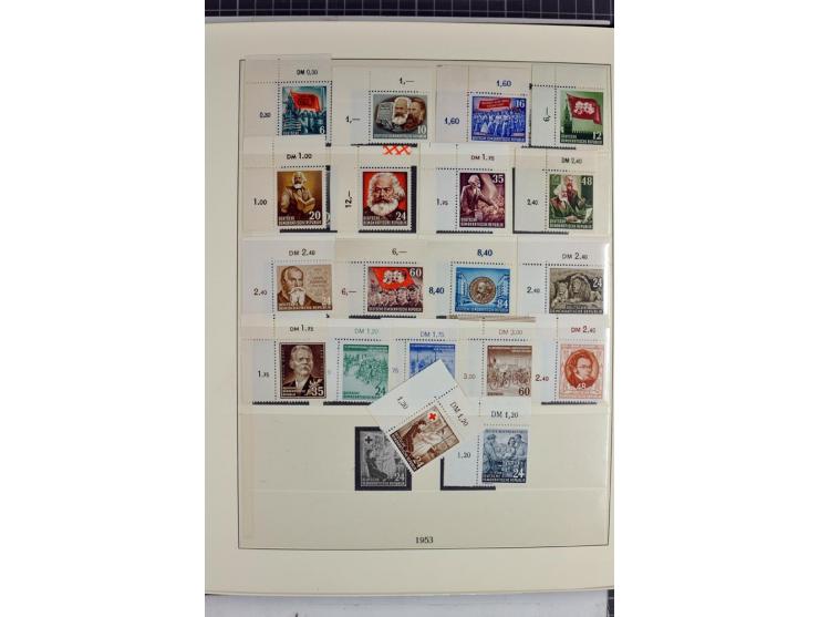 1949/90, überkomplette postfrische Sammlung meist aus der linken oberen Bogenecke, zusätzlich mit einigen bessern Farben und 