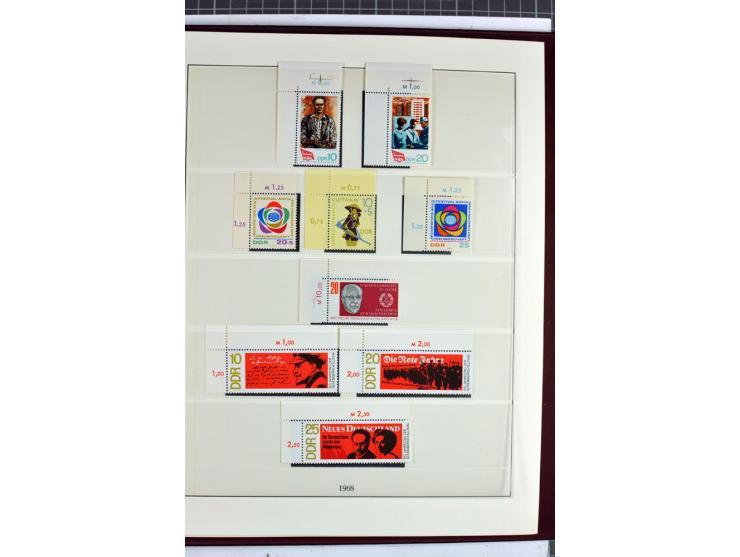 1949/90, überkomplette postfrische Sammlung meist aus der linken oberen Bogenecke, zusätzlich mit einigen bessern Farben und 