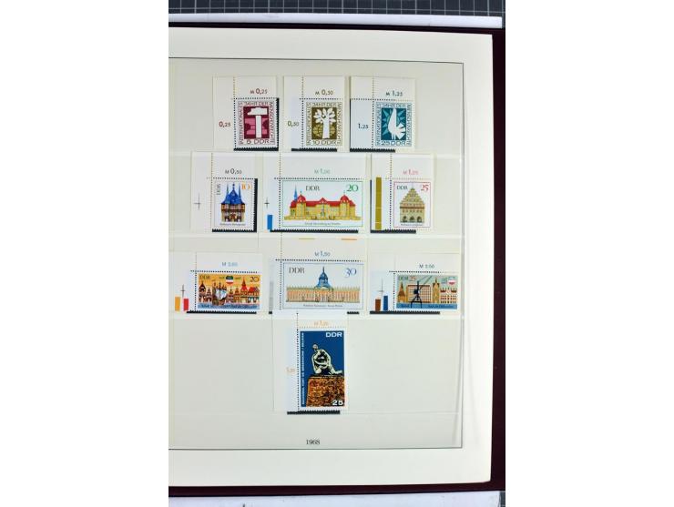 1949/90, überkomplette postfrische Sammlung meist aus der linken oberen Bogenecke, zusätzlich mit einigen bessern Farben und 
