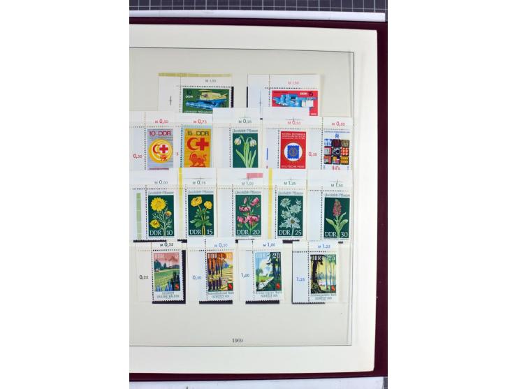 1949/90, überkomplette postfrische Sammlung meist aus der linken oberen Bogenecke, zusätzlich mit einigen bessern Farben und 