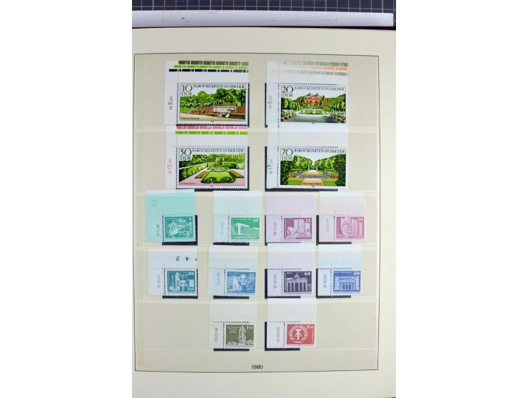 1949/90, überkomplette postfrische Sammlung meist aus der linken oberen Bogenecke, zusätzlich mit einigen bessern Farben und 