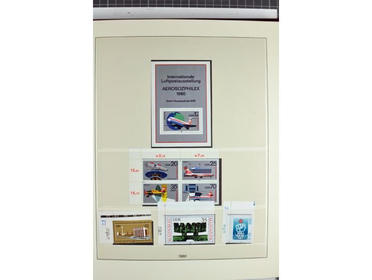 1949/90, überkomplette postfrische Sammlung meist aus der linken oberen Bogenecke, zusätzlich mit einigen bessern Farben und 
