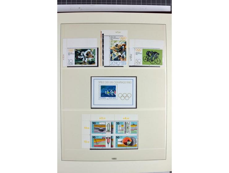 1949/90, überkomplette postfrische Sammlung meist aus der linken oberen Bogenecke, zusätzlich mit einigen bessern Farben und 