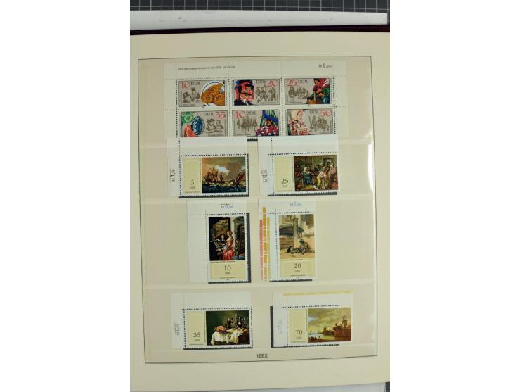 1949/90, überkomplette postfrische Sammlung meist aus der linken oberen Bogenecke, zusätzlich mit einigen bessern Farben und 