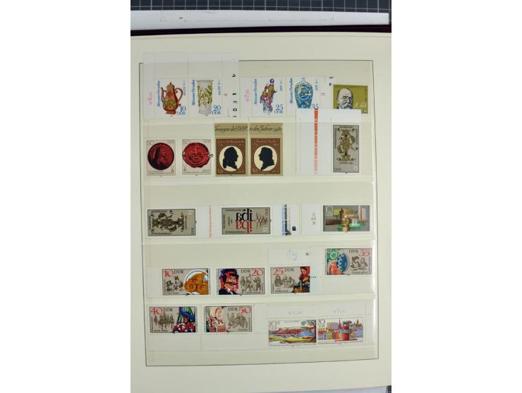 1949/90, überkomplette postfrische Sammlung meist aus der linken oberen Bogenecke, zusätzlich mit einigen bessern Farben und 