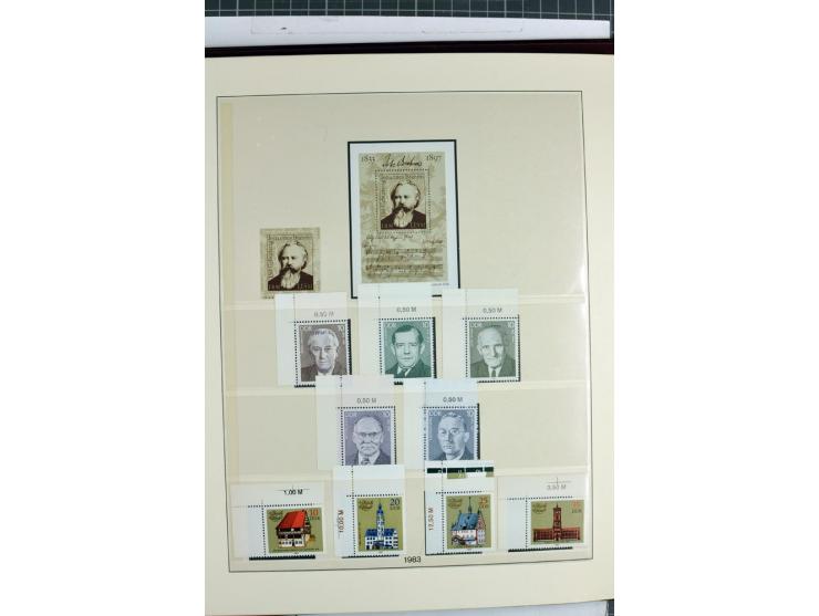 1949/90, überkomplette postfrische Sammlung meist aus der linken oberen Bogenecke, zusätzlich mit einigen bessern Farben und 
