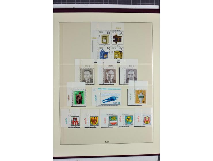 1949/90, überkomplette postfrische Sammlung meist aus der linken oberen Bogenecke, zusätzlich mit einigen bessern Farben und 