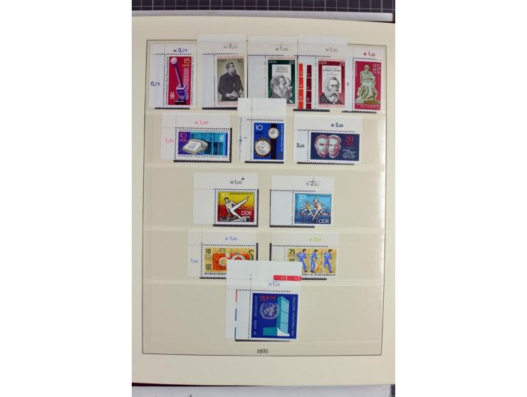 1949/90, überkomplette postfrische Sammlung meist aus der linken oberen Bogenecke, zusätzlich mit einigen bessern Farben und 