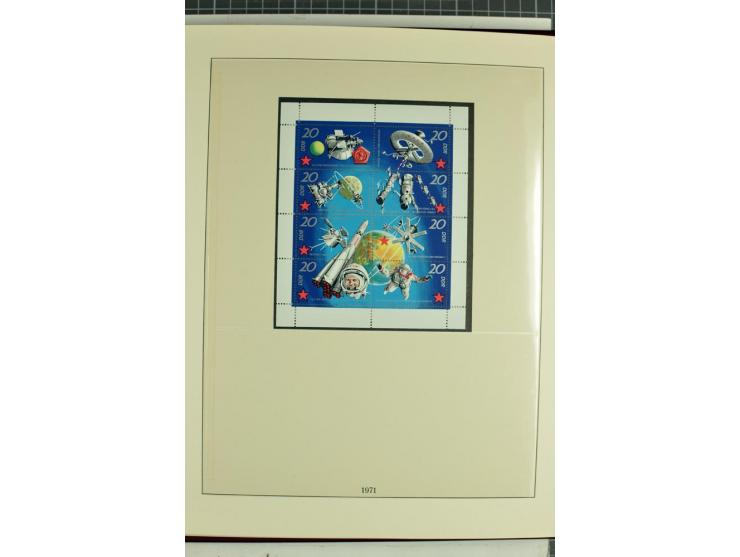1949/90, überkomplette postfrische Sammlung meist aus der linken oberen Bogenecke, zusätzlich mit einigen bessern Farben und 