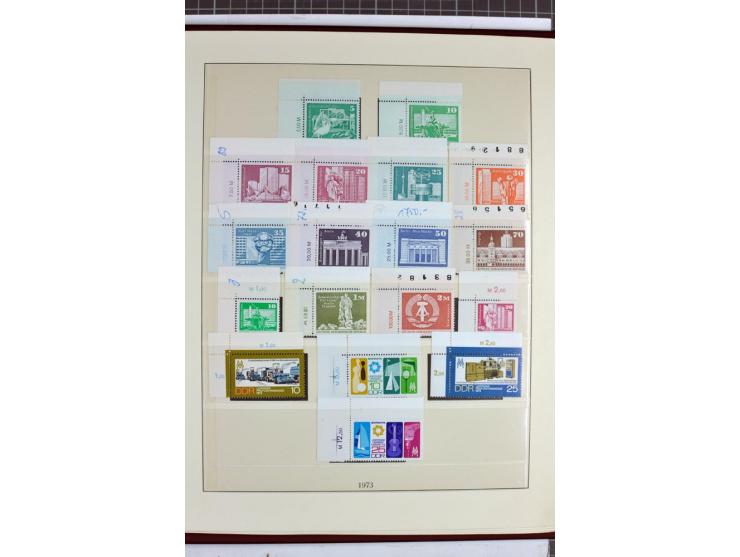 1949/90, überkomplette postfrische Sammlung meist aus der linken oberen Bogenecke, zusätzlich mit einigen bessern Farben und 