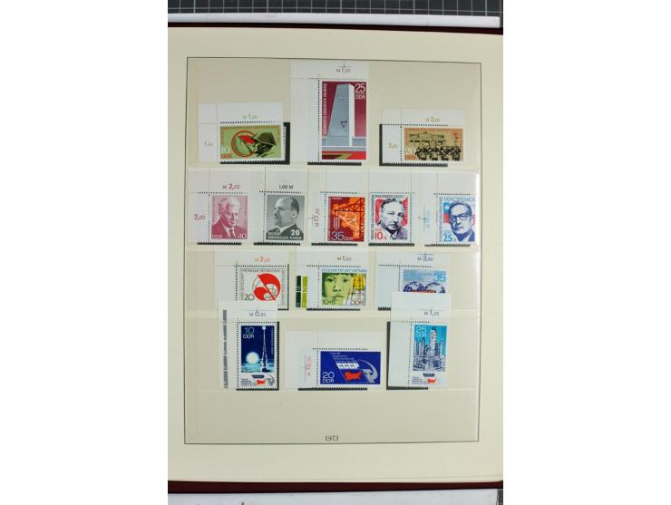 1949/90, überkomplette postfrische Sammlung meist aus der linken oberen Bogenecke, zusätzlich mit einigen bessern Farben und 