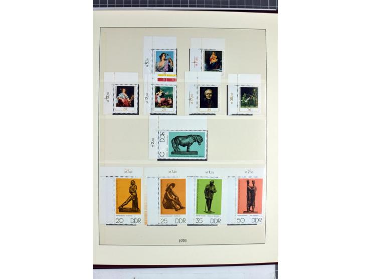 1949/90, überkomplette postfrische Sammlung meist aus der linken oberen Bogenecke, zusätzlich mit einigen bessern Farben und 