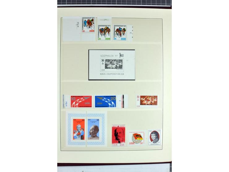 1949/90, überkomplette postfrische Sammlung meist aus der linken oberen Bogenecke, zusätzlich mit einigen bessern Farben und 