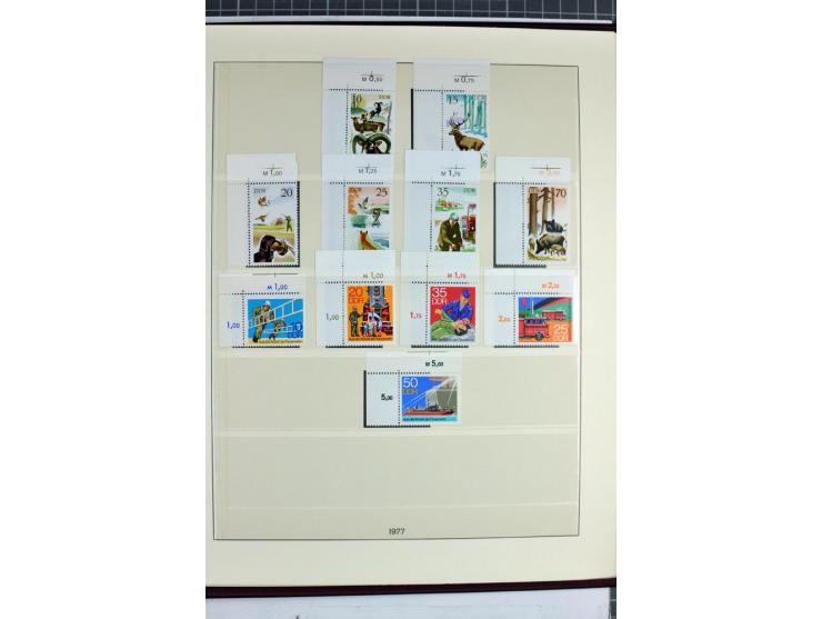 1949/90, überkomplette postfrische Sammlung meist aus der linken oberen Bogenecke, zusätzlich mit einigen bessern Farben und 