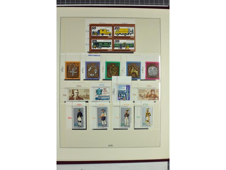 1949/90, überkomplette postfrische Sammlung meist aus der linken oberen Bogenecke, zusätzlich mit einigen bessern Farben und 