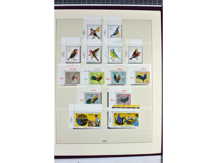 1949/90, überkomplette postfrische Sammlung meist aus der linken oberen Bogenecke, zusätzlich mit einigen bessern Farben und 