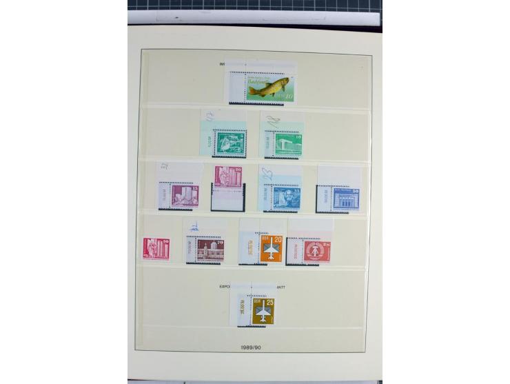 1949/90, überkomplette postfrische Sammlung meist aus der linken oberen Bogenecke, zusätzlich mit einigen bessern Farben und 