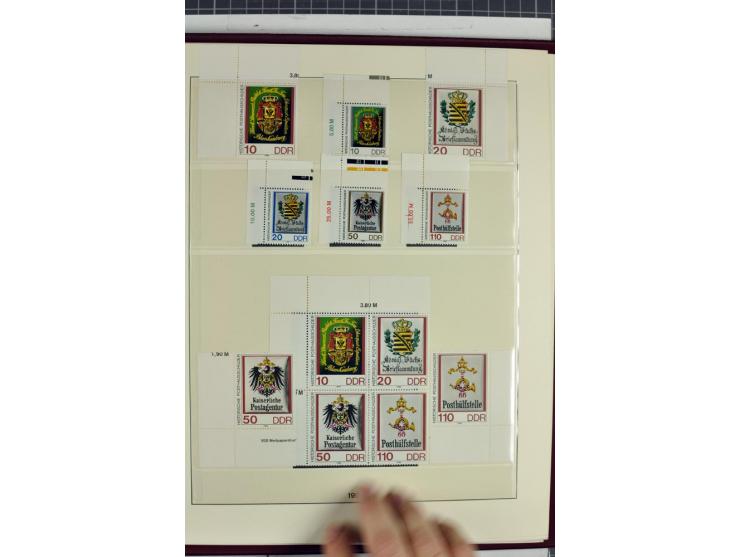 1949/90, überkomplette postfrische Sammlung meist aus der linken oberen Bogenecke, zusätzlich mit einigen bessern Farben und 