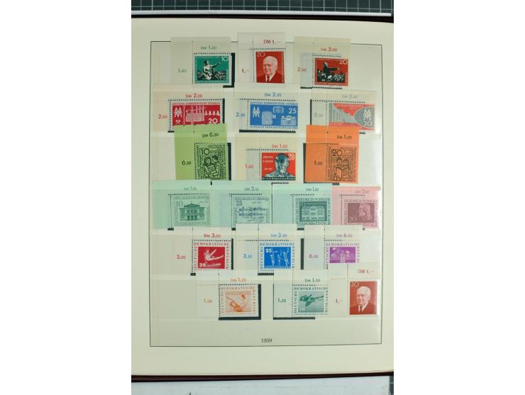 1949/90, überkomplette postfrische Sammlung meist aus der linken oberen Bogenecke, zusätzlich mit einigen bessern Farben und 
