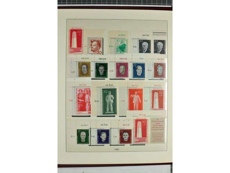 1949/90, überkomplette postfrische Sammlung meist aus der linken oberen Bogenecke, zusätzlich mit einigen bessern Farben und 