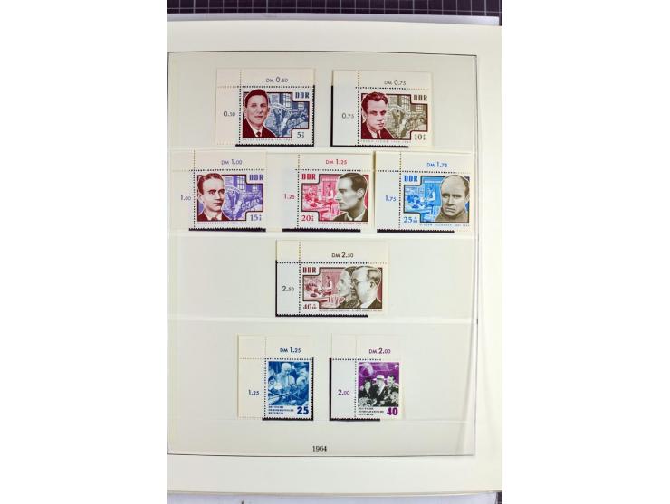 1949/90, überkomplette postfrische Sammlung meist aus der linken oberen Bogenecke, zusätzlich mit einigen bessern Farben und 