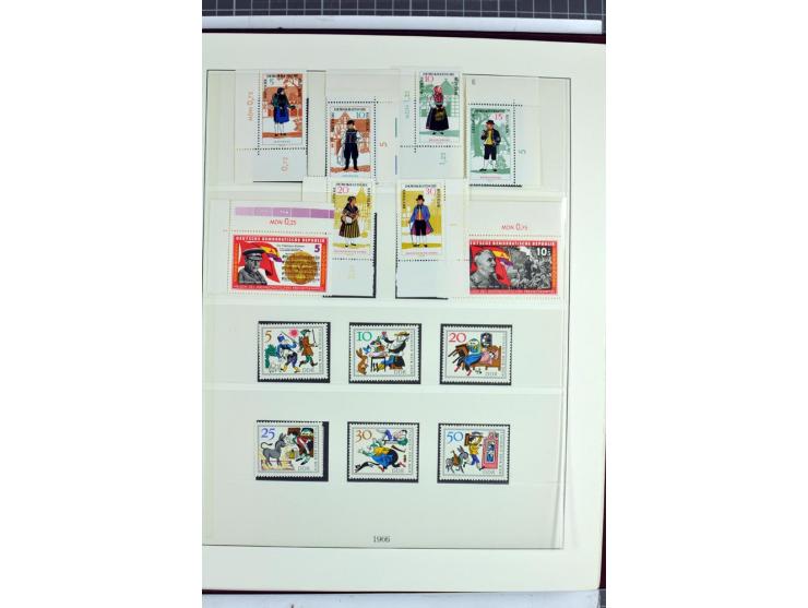 1949/90, überkomplette postfrische Sammlung meist aus der linken oberen Bogenecke, zusätzlich mit einigen bessern Farben und 