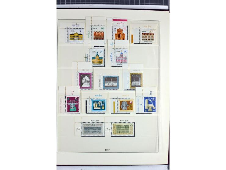 1949/90, überkomplette postfrische Sammlung meist aus der linken oberen Bogenecke, zusätzlich mit einigen bessern Farben und 