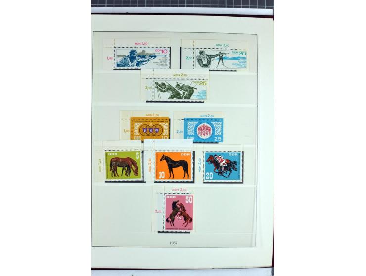 1949/90, überkomplette postfrische Sammlung meist aus der linken oberen Bogenecke, zusätzlich mit einigen bessern Farben und 