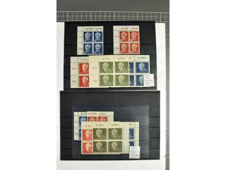 1950/90, postfrische Partie mit Eckrand-Viererblocks, dabei Mi.-Nr. 251-55, 322-26, 327-41, 362-79 (je 2), 405-22 etc, teils 